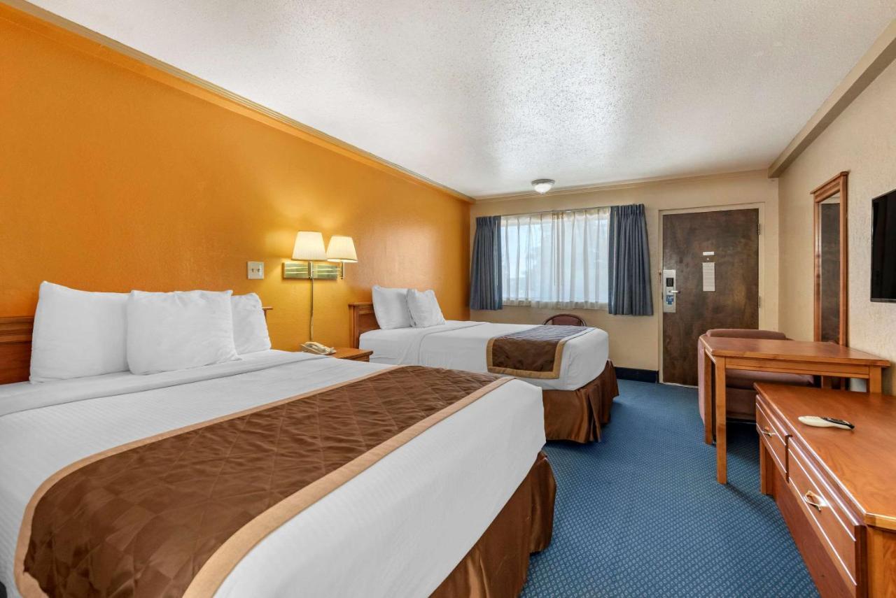 Asam Hotel Goodland Esterno foto