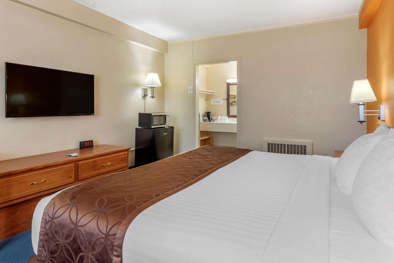 Asam Hotel Goodland Esterno foto