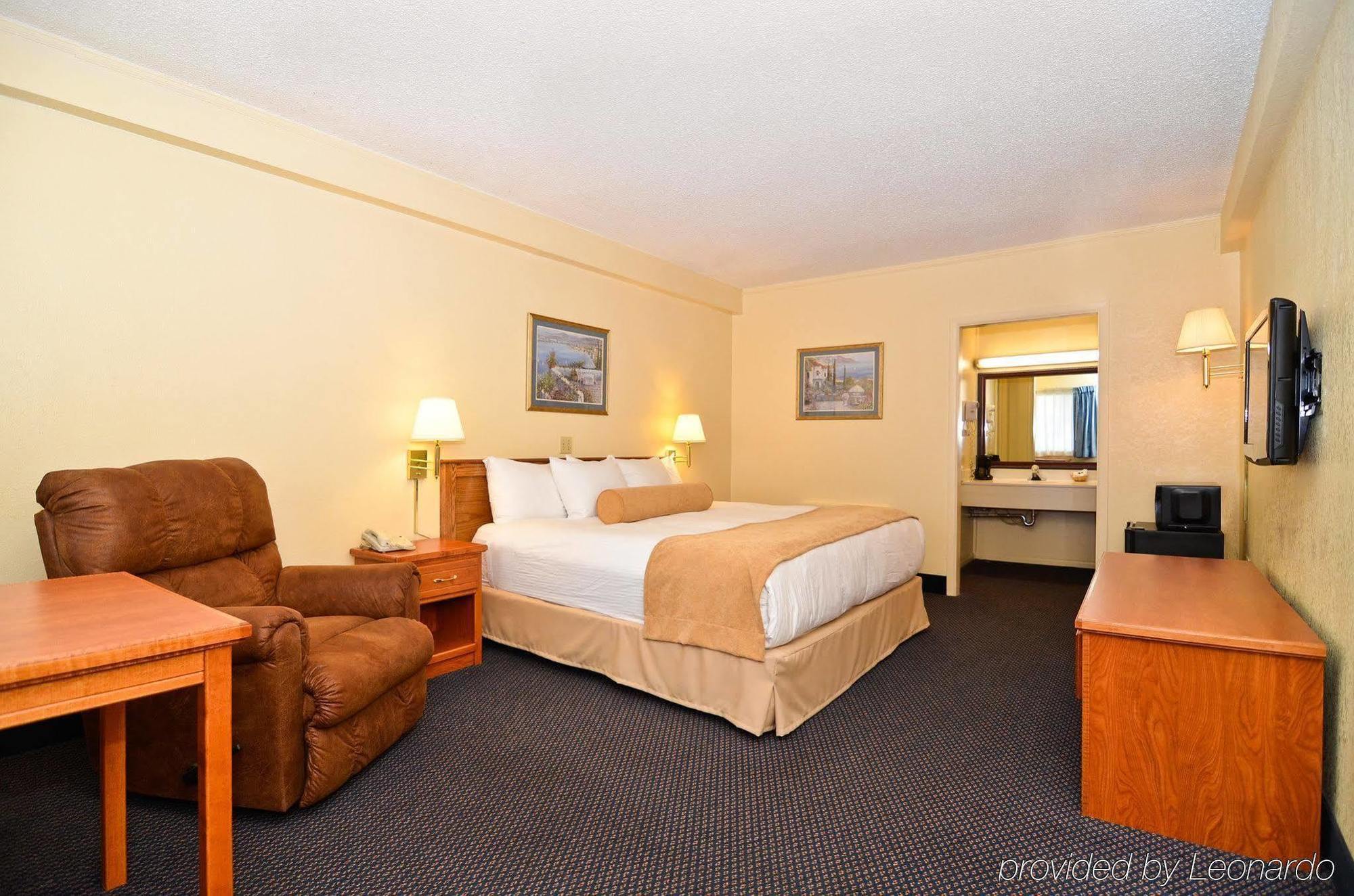 Asam Hotel Goodland Esterno foto